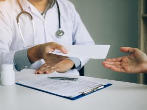 Independent Prescribing Pharmacist service picture